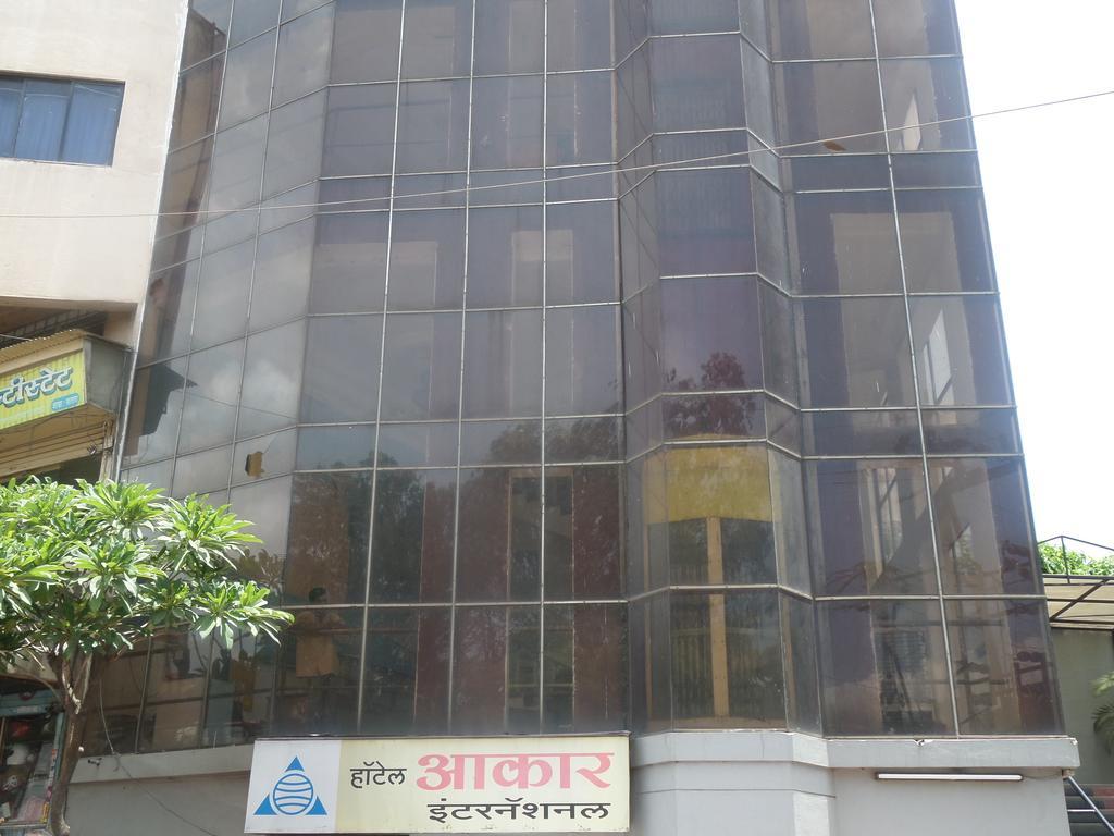 Oyo Flagship 37830 Hotel Aakar International Satara Exterior photo
